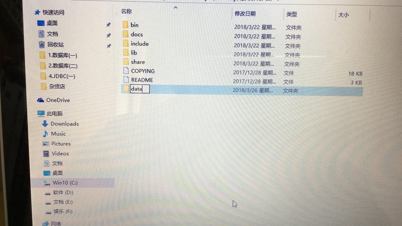 在成都，越来越多的家庭选择育儿嫂不住家服务，这种模式相比住家服务，具有以下优势：
